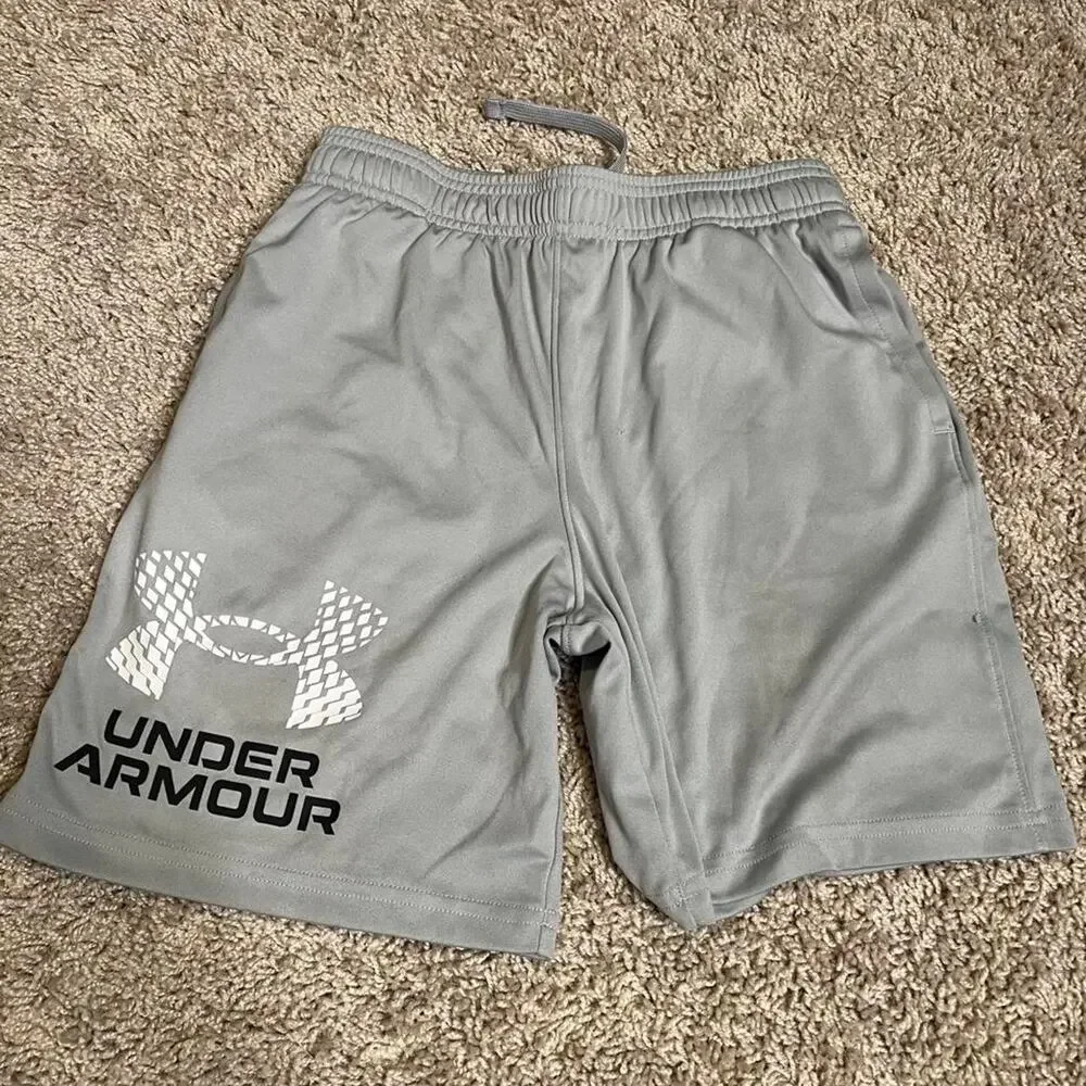 3 pair under armour gray